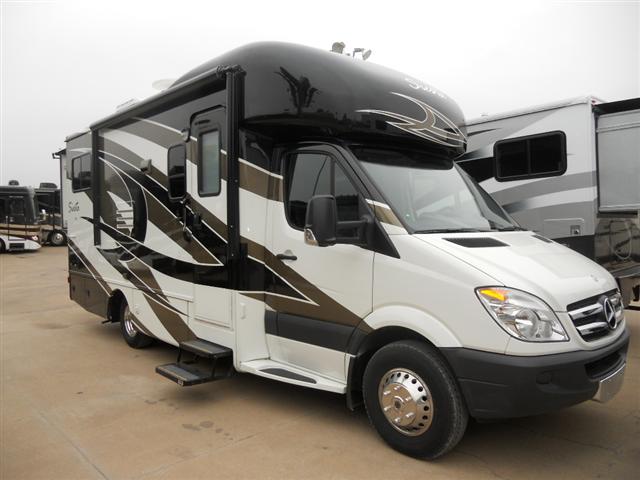 2013 THOR MOTOR COACH Four Winds Siesta
